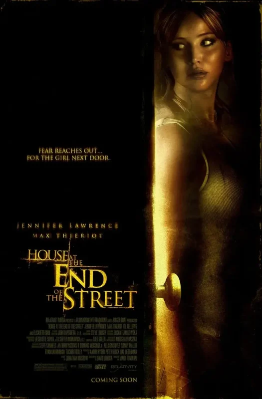 街尾之宅 House at the End of the Street (2012)-千尺浪