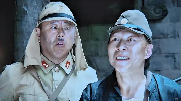举起手来！(2005)【4K.HQ.高码率】【内嵌简中】【喜剧/战争】【郭达/潘长江】-千尺浪